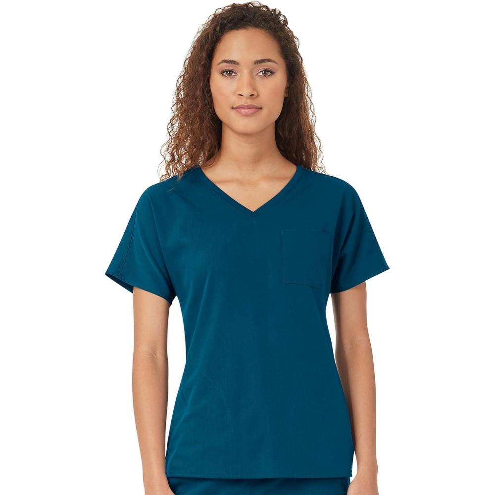 imageWonderWink Womens Womens Dolman 3 Pocket Scrub TopMedical Scrubs ShirtCaribbean