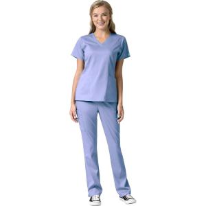 WonderWink Pro Women’s 4 Pocket V-Neck Top & Moderate Flare Leg Cargo Pant Scrub Set + Badge Reel(Ceil Blue)