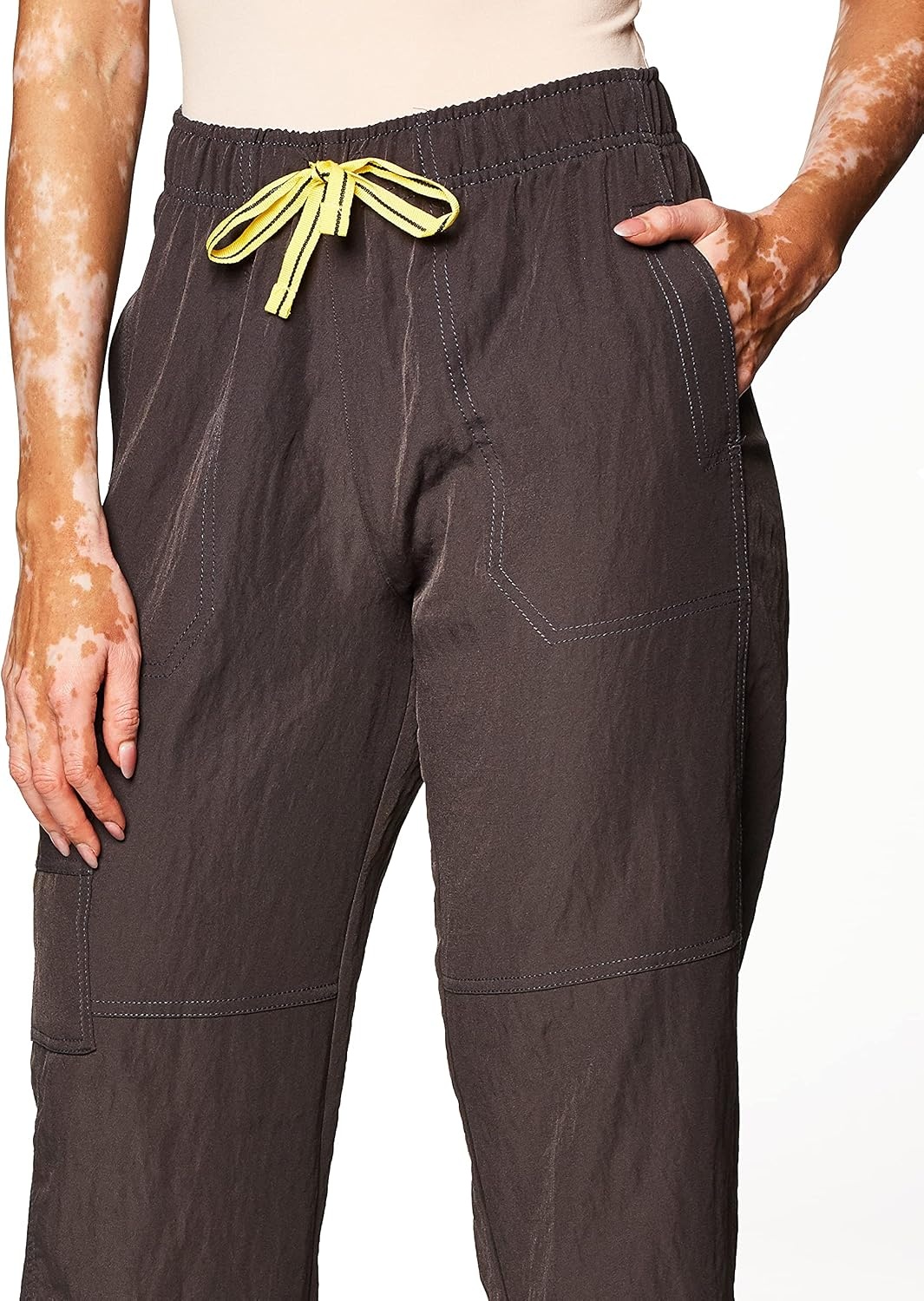 image:imageWonderWink Womens Petite FourStretch Sporty Cargo Scrub Pant PetitePewter